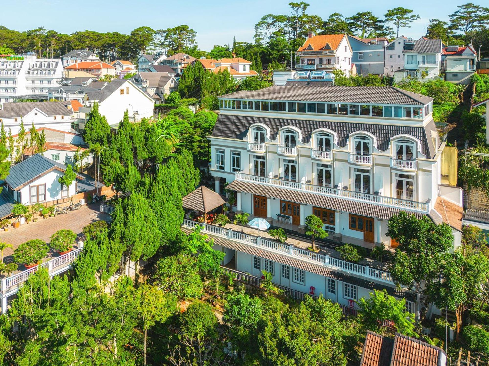 Khách Sạn Diệu Thông Da Lat Exterior foto