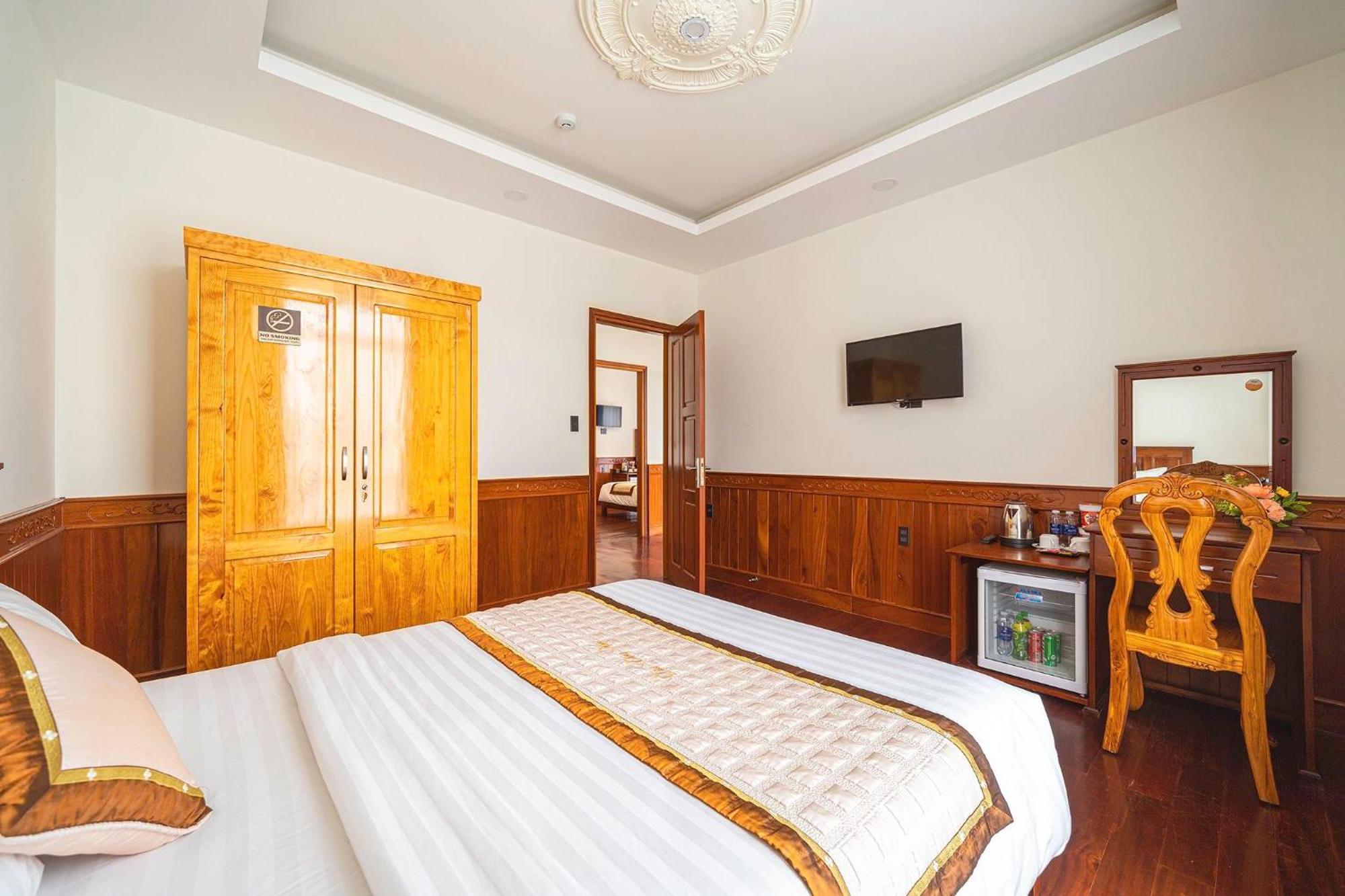 Khách Sạn Diệu Thông Da Lat Exterior foto