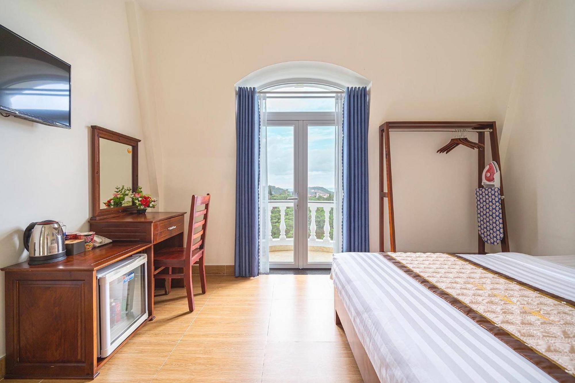 Khách Sạn Diệu Thông Da Lat Exterior foto