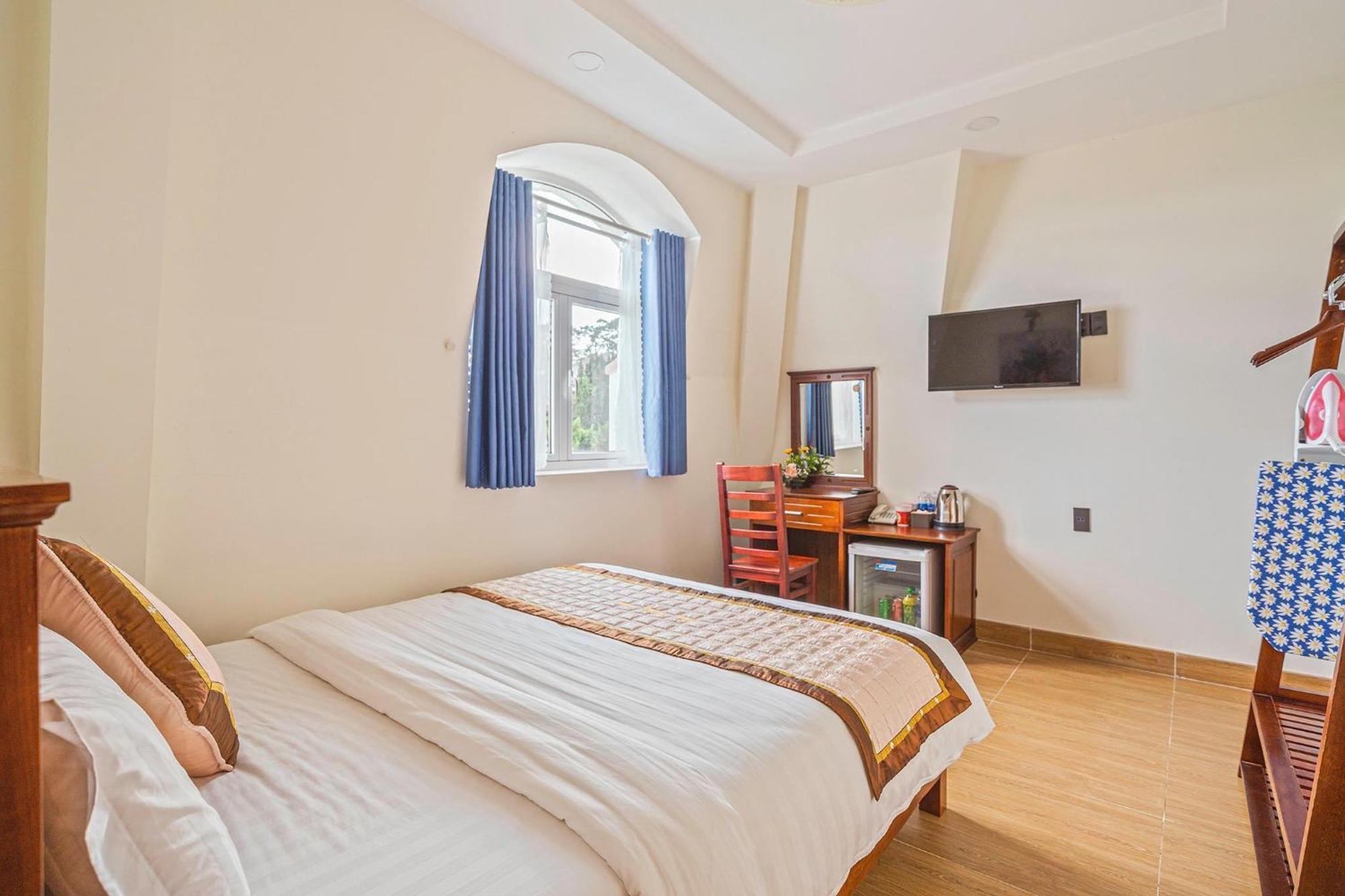 Khách Sạn Diệu Thông Da Lat Exterior foto