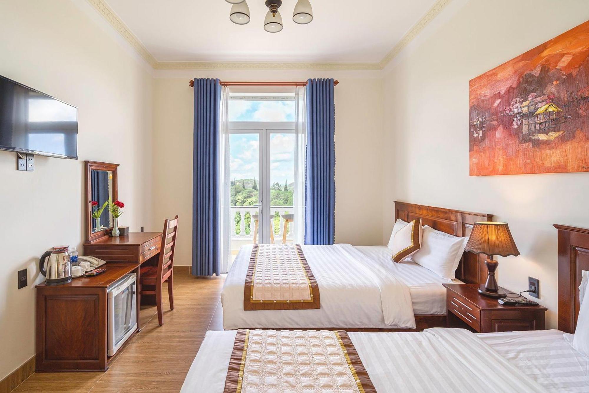 Khách Sạn Diệu Thông Da Lat Exterior foto
