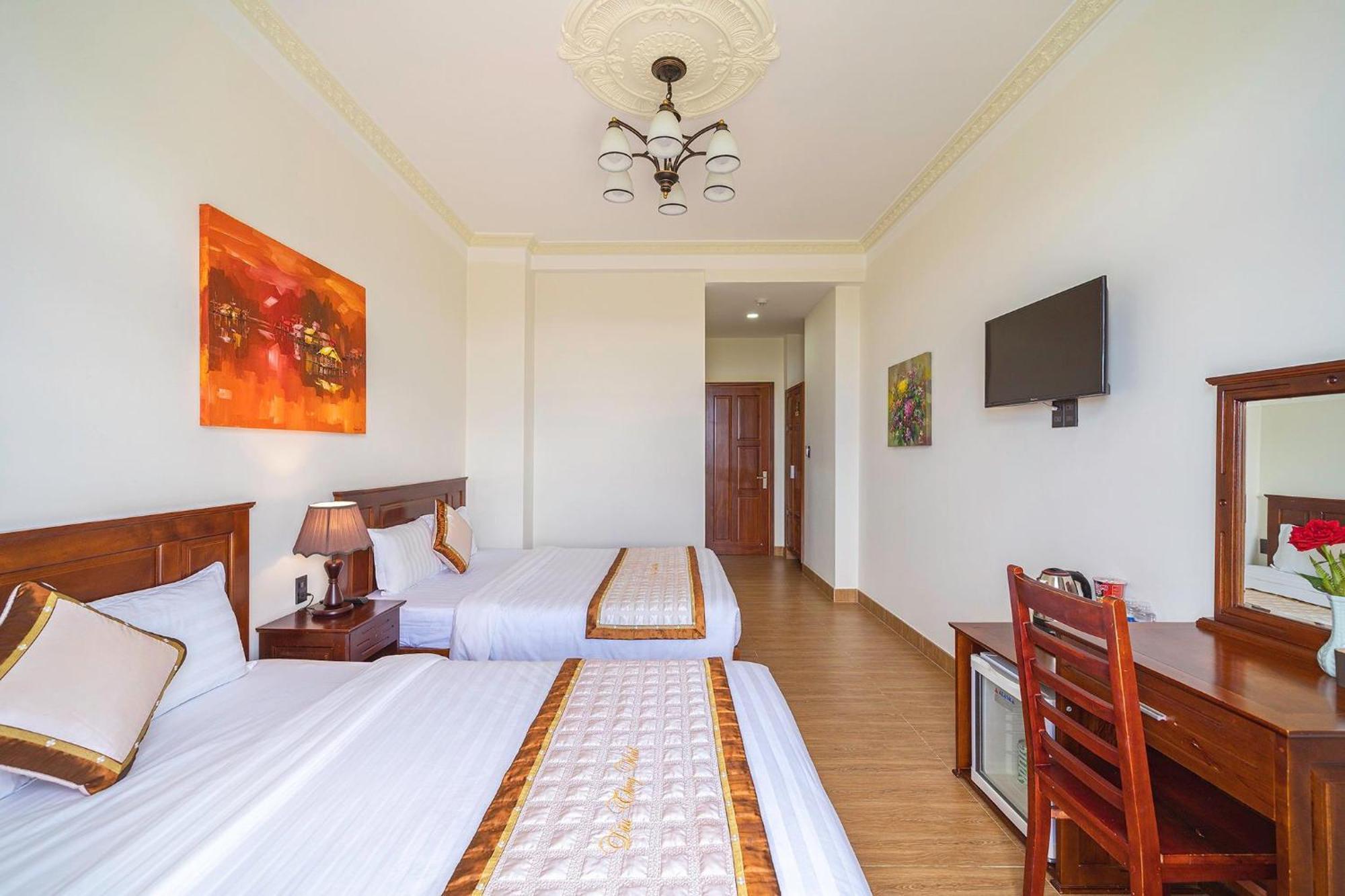 Khách Sạn Diệu Thông Da Lat Exterior foto