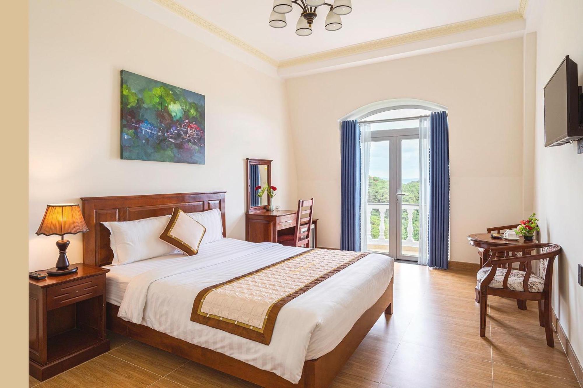 Khách Sạn Diệu Thông Da Lat Exterior foto